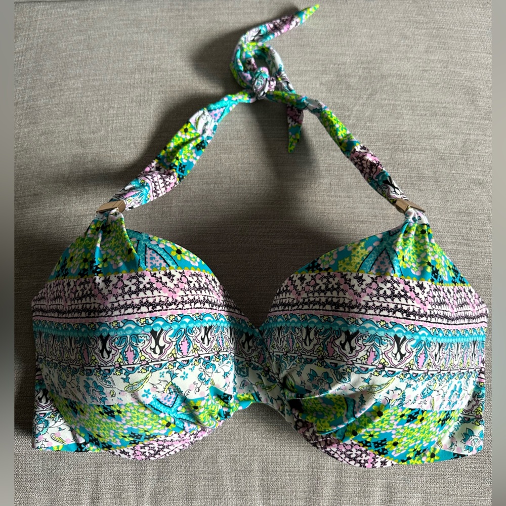 victoria’s Secret bikini top